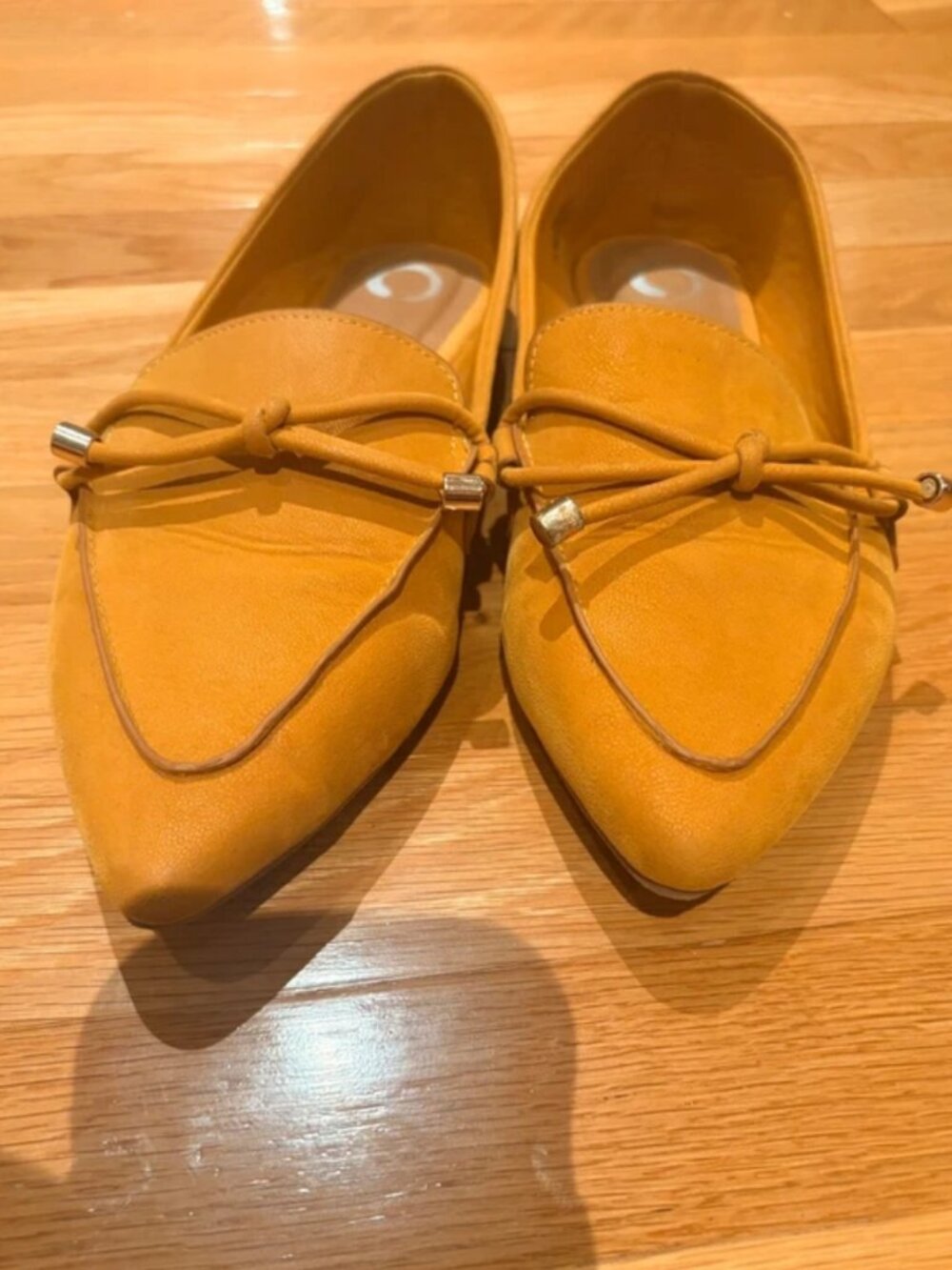 Mustard color flats11W